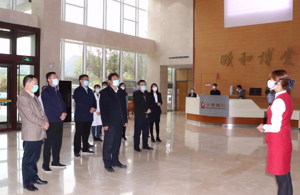 鄒城市政府考察團蒞臨瑞源集團參觀調研