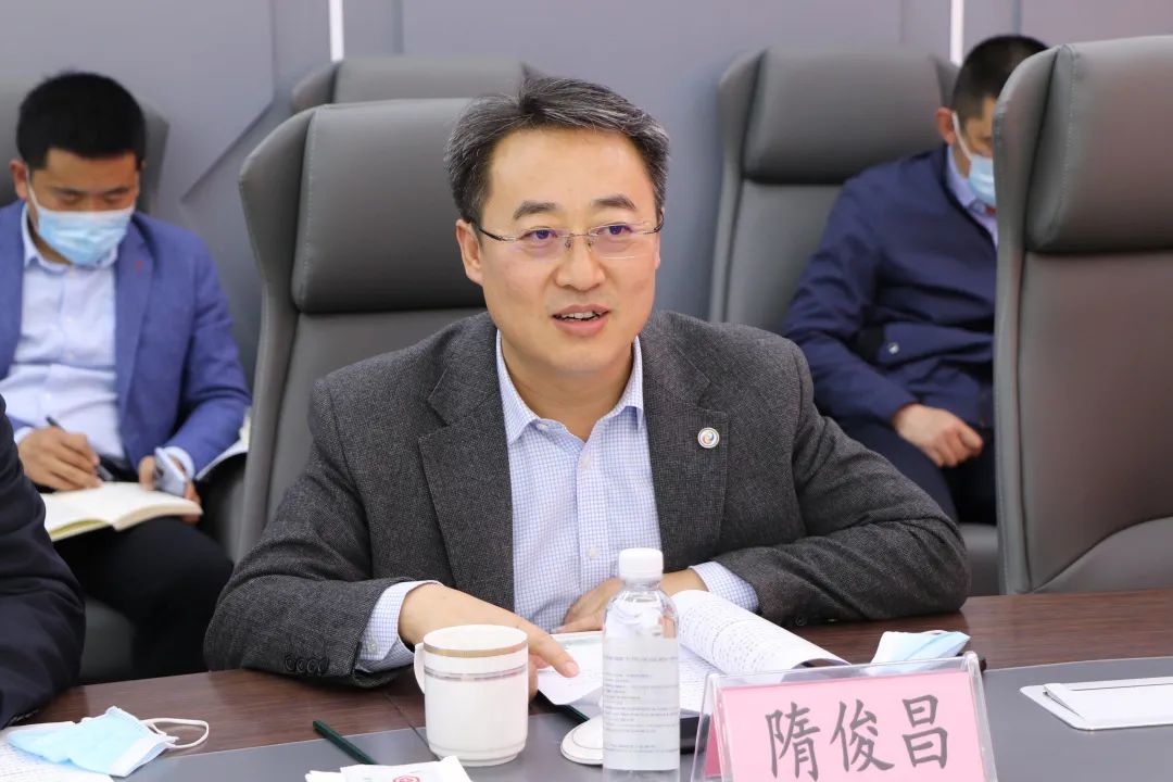 1651220705347071.jpg 142.jpg